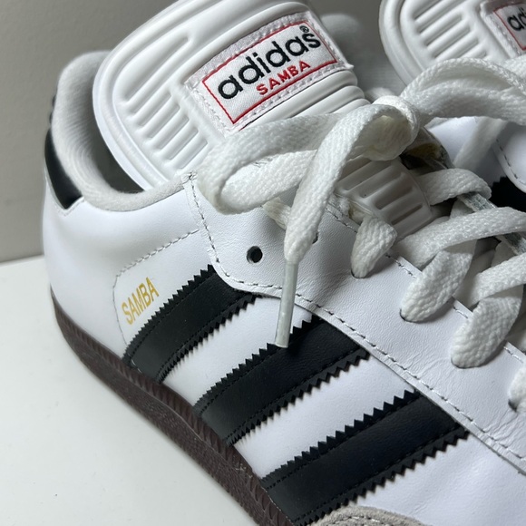 Brand New Men’s Adidas Samba Indoor Soccer Size US 7 White Black Suede Shoe - Picture 3 of 12